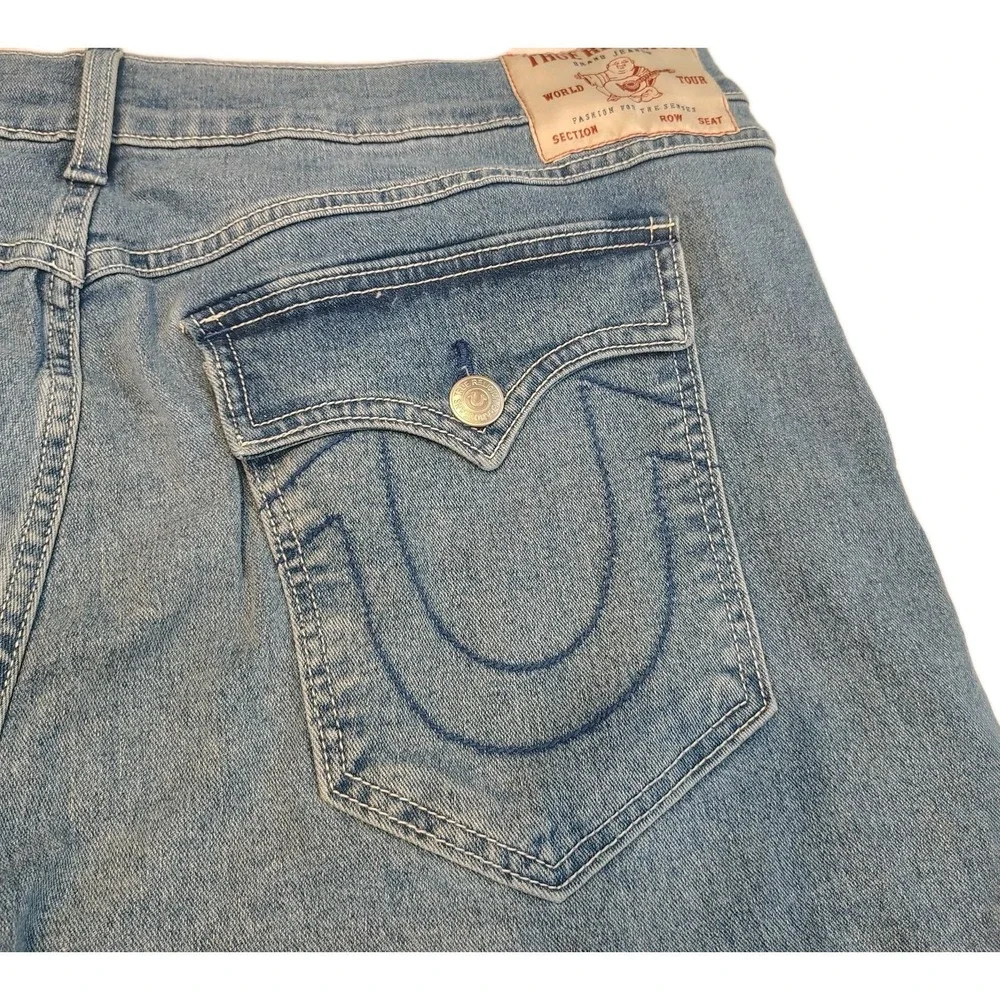 True Religion Geno SN Flap Slim Light Idyllic Wash 40x32 Relaxed Slim Jean‎ A4